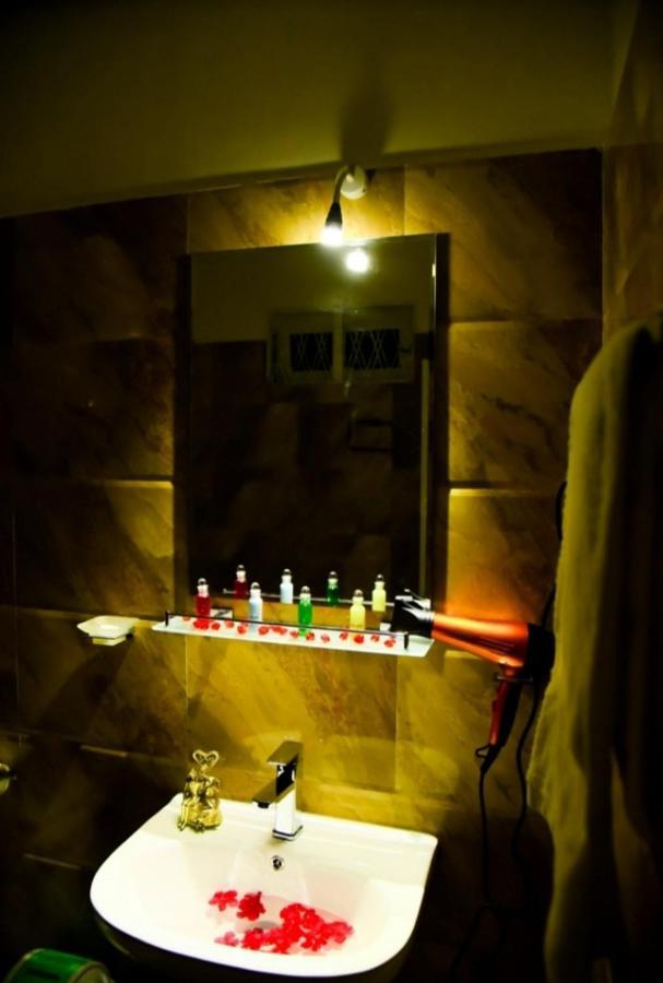 Slnco Villa Katunayaka Exteriör bild