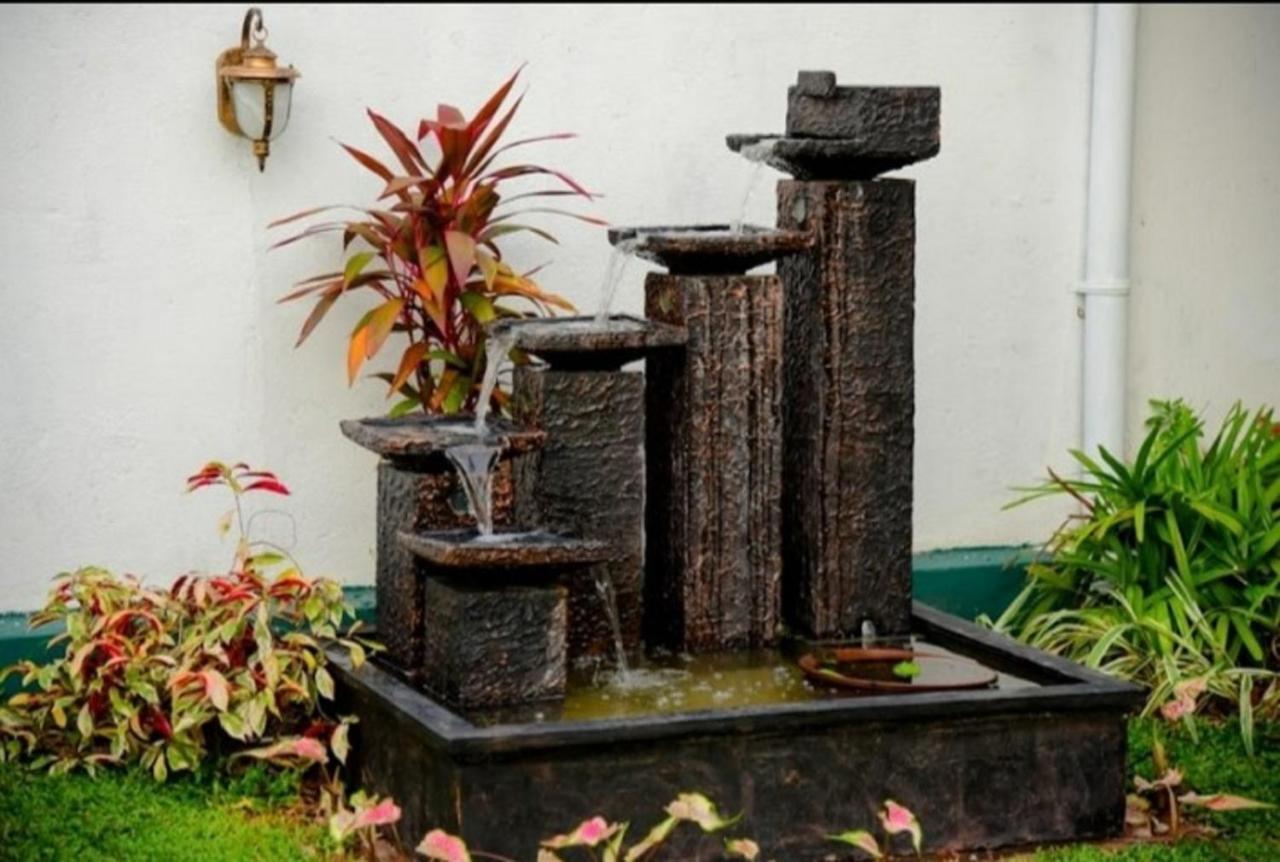 Slnco Villa Katunayaka Exteriör bild